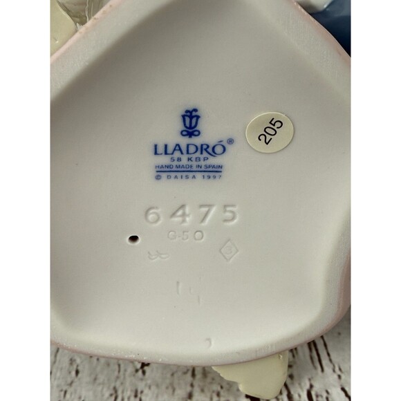 Lladro #06475 Happy Anniversary Couple Dancing - Picture 5 of 15